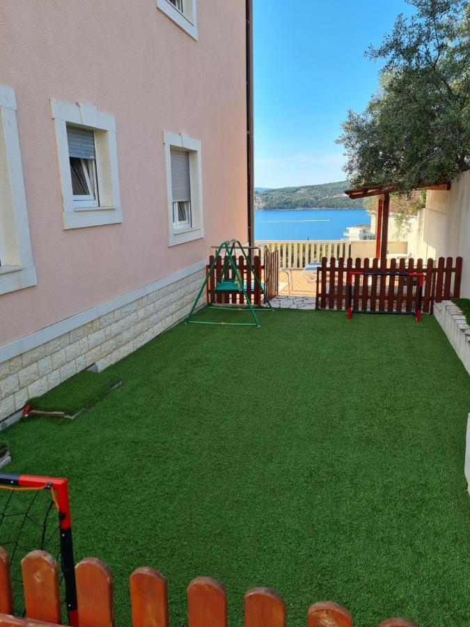 Villa Luciana Trogir Zewnętrze zdjęcie